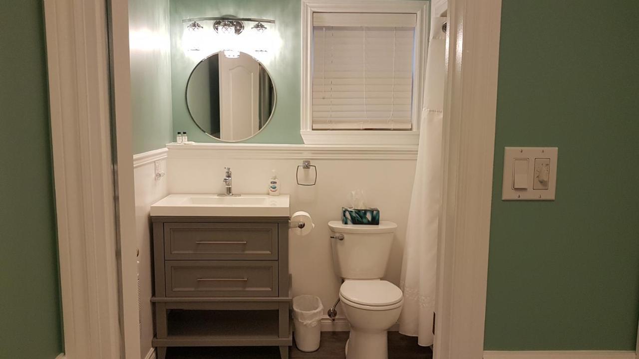 Dove House Bed & Breakfast Harbourside Норт Сидни Екстериор снимка