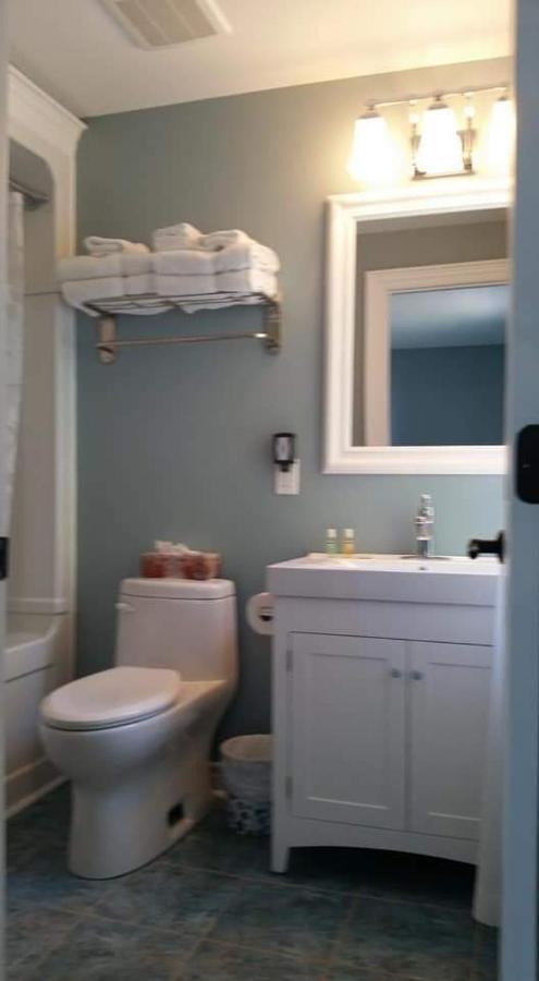 Dove House Bed & Breakfast Harbourside Норт Сидни Екстериор снимка